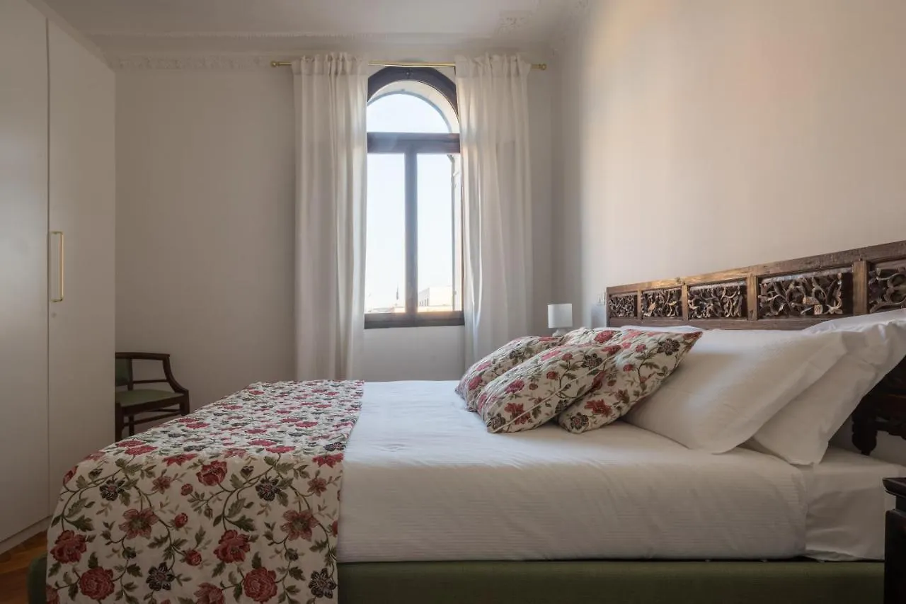 Venetian Palace R&R Italy