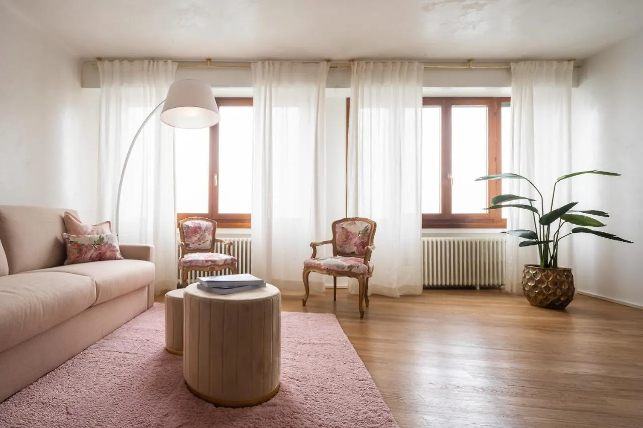 Apartamento Venetian Palace R&R