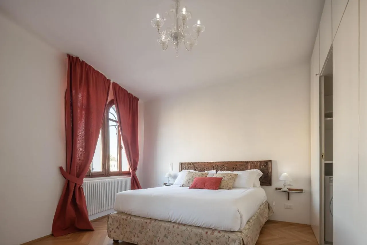 Venetian Palace R&R